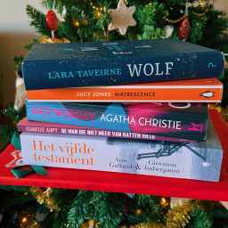 Afleveringplaatje van #153 De Bende tipt boeken voor onder de kerstboom