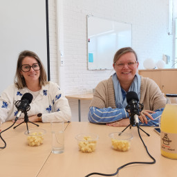 Afleveringplaatje van 7. Met Inge De Swert en Ingeborg Maes over buitengewoon onderwijs en de nood aan nieuwe gebouwen