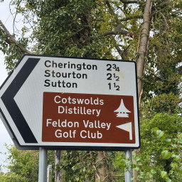 Afleveringplaatje van Drop or Dram de whisky podcast : English for whisky , Cotswolds whisky distillery