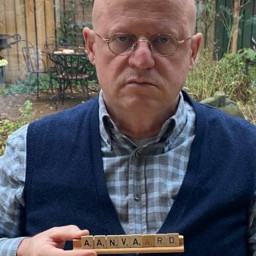 Afleveringplaatje van NieuwNieuws van de dag  02-01-2021 - Scrabble is niet saai!