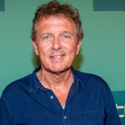 Afleveringplaatje van NieuwNieuws van de dag | 09-12-2020 - All you need is vernieuwing