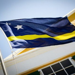 Afleveringplaatje van NieuwNieuws van de dag | 04-11-2020 - Run op tickets naar Curaçao