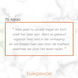 Afleveringplaatje van 75. Nikki (Thuisbevalling op Curaçao & de lagen van matrescentie)