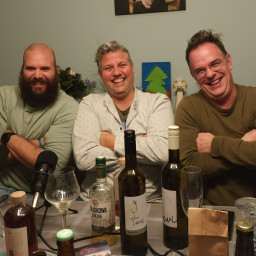 Afleveringplaatje van 22. Podcasters rond De tafel