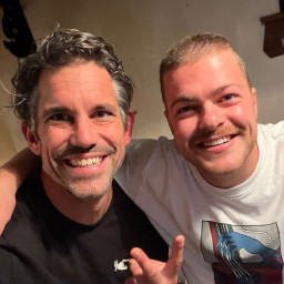 Afleveringplaatje van #77 - Miles Bühlman (Tuka) - Misschien wel de meest unstoppable koffieondernemer van Nijmegen