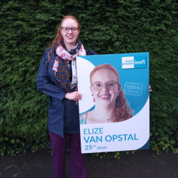 Afleveringplaatje van Achter Het Bord 3. Elize Van Opstal