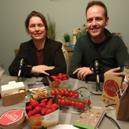 Afleveringplaatje van 32. Tom Gabriëls en Mariëlle Schalk schuiven Samen! aan en delen hun kijk op Hoogstraten