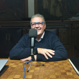 Afleveringplaatje van 14. Marc Van Aperen over het (on)nut van provincies en het belang van stemmen