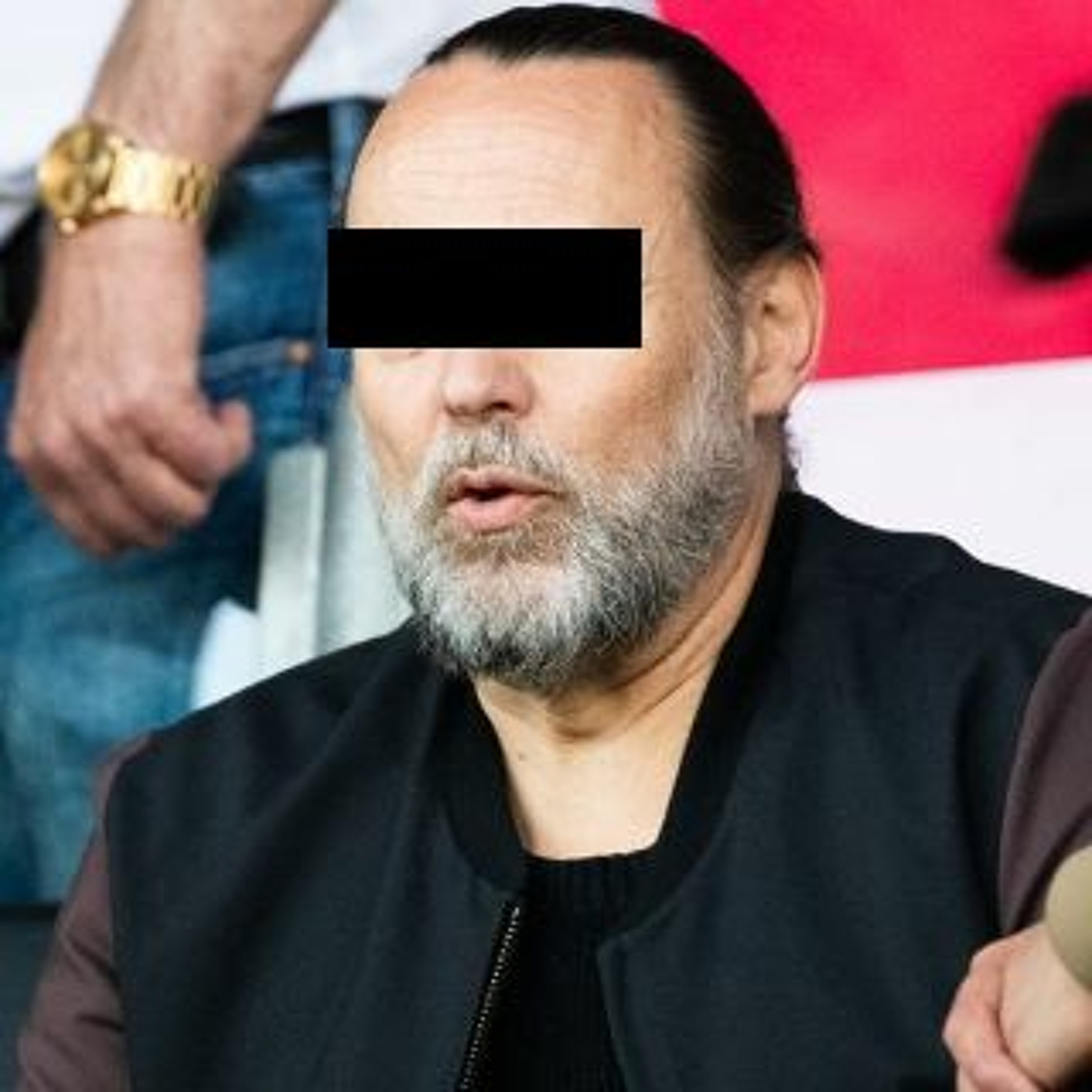 Afleveringplaatje van NieuwNieuws van de dag | 28-11-2020 - Het criminele verleden van Hugo B