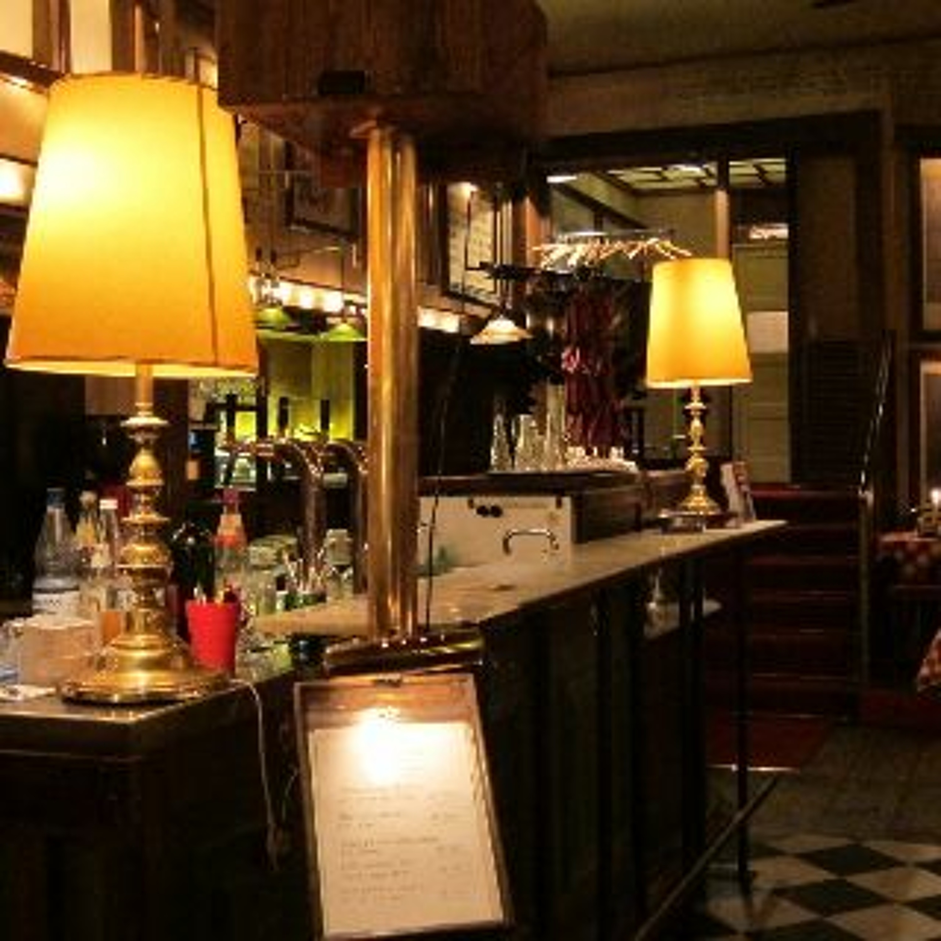 Afleveringplaatje van NieuwNieuws van de dag | 11-11-2020 - Mogelijk lichtpuntje voor de horeca